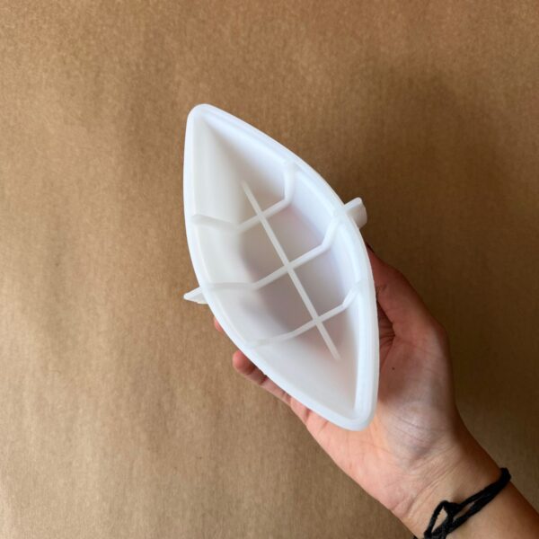 BOAT CONCRETE MOULD