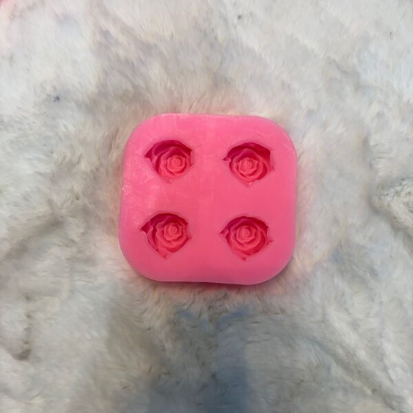 ROSE 4 CAVITY (MEDIUM)