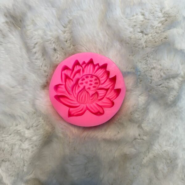 BIG LOTUS STRAIGHT MOULD
